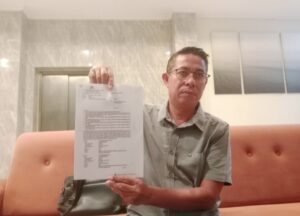 Kuasa hukum pelapor Suhardi, Yance Thobias Messakh, SH, Jumat (3/4/2026) malam. Foto Rino/GBRNews.id